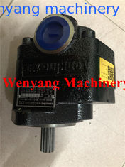China Lonking Wheel loader genuine spare part CDM835 transmission pump LGCBF040B supplier