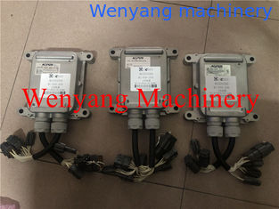 China XCMG  excavator XE215C genuine sapre parts main controller 803504599 supplier