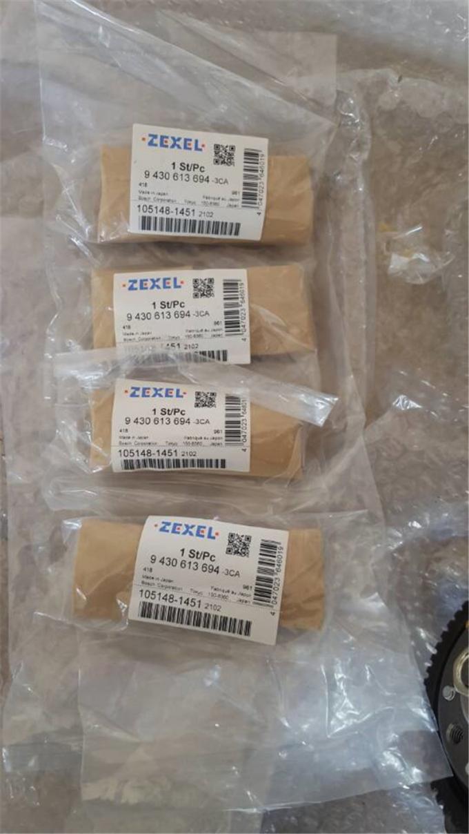 Supply ISUZU 4JG2 engine genuine spare parts Nozzle injector